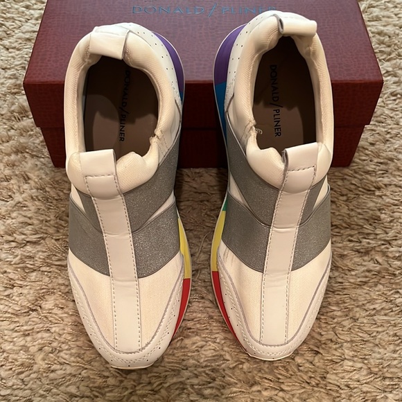 Donald Pliner Multi-color slip on shoe - Picture 2 of 7